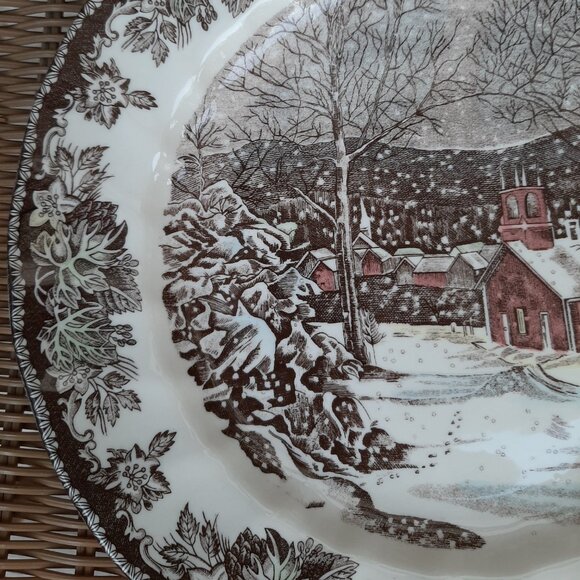 Johnson Bros Friendly Village 10 inch Dinner Plate - Picture 3 of 5
